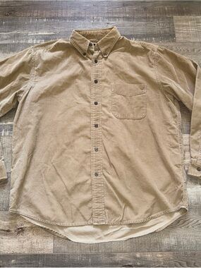 Y2K Classic Men's Button-Down corduroy Shirt in Khaki size medium